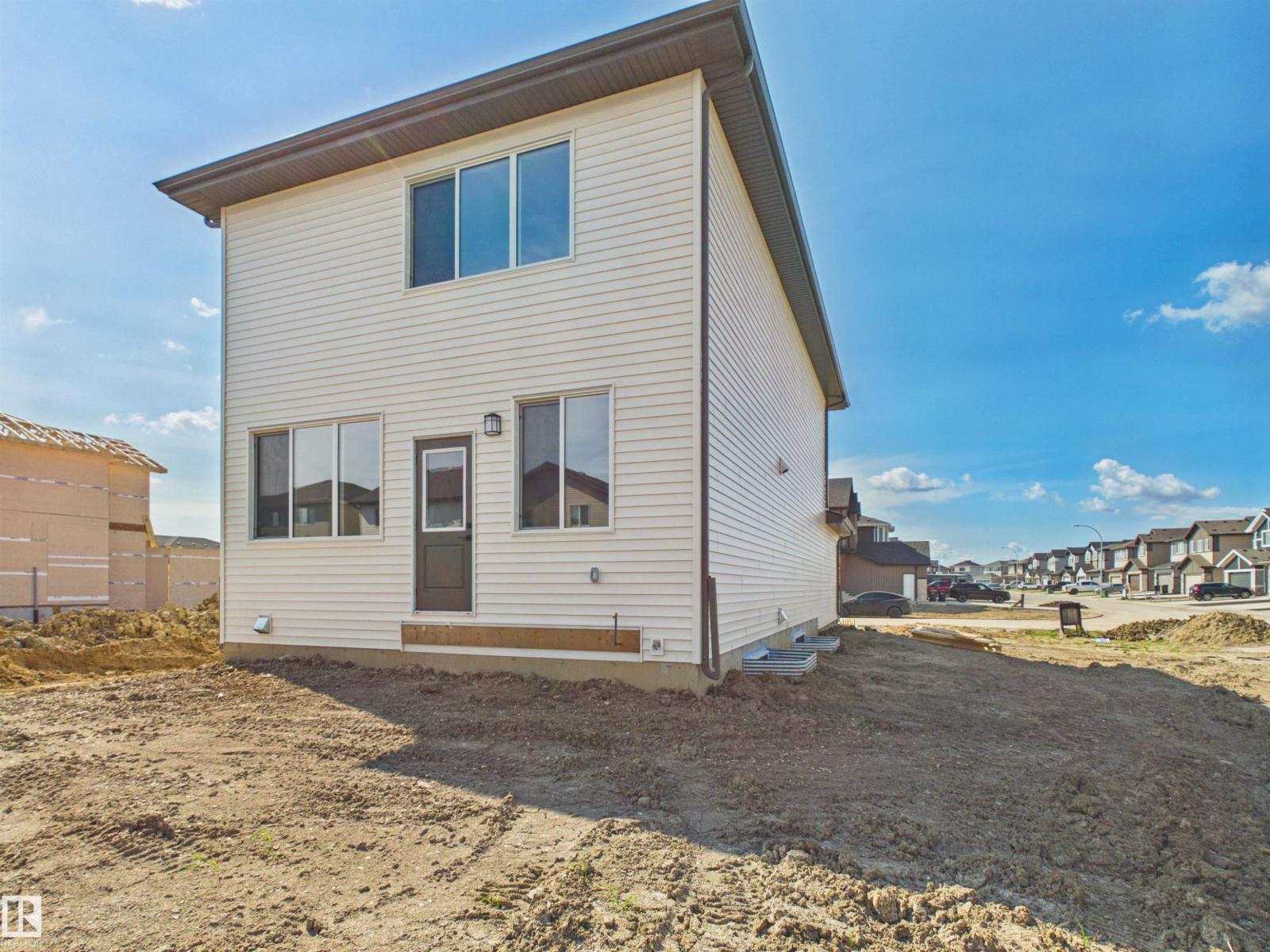 139 CALEDON CR - 35