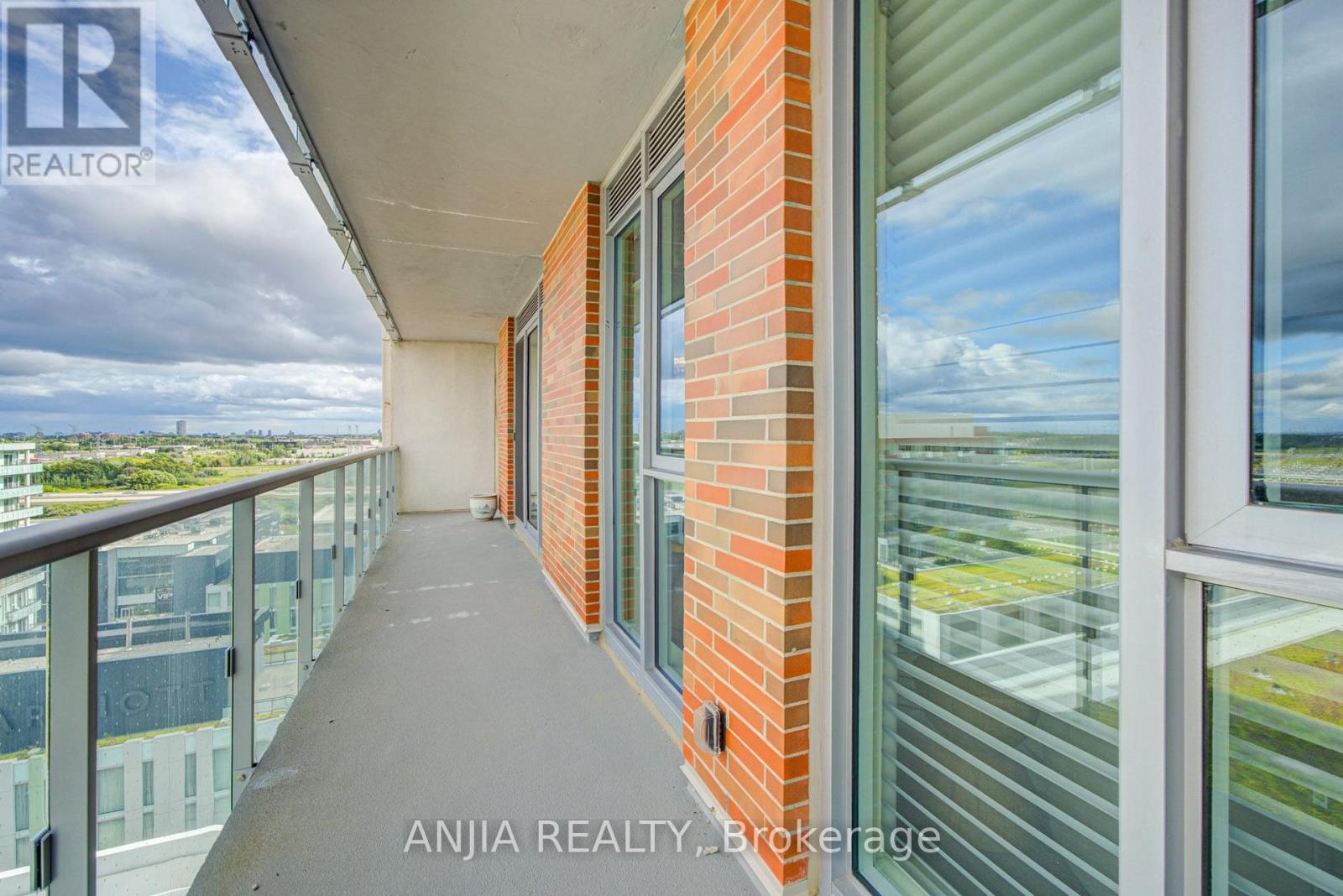 #1705 8119 BIRCHMOUNT ROAD - Image 36