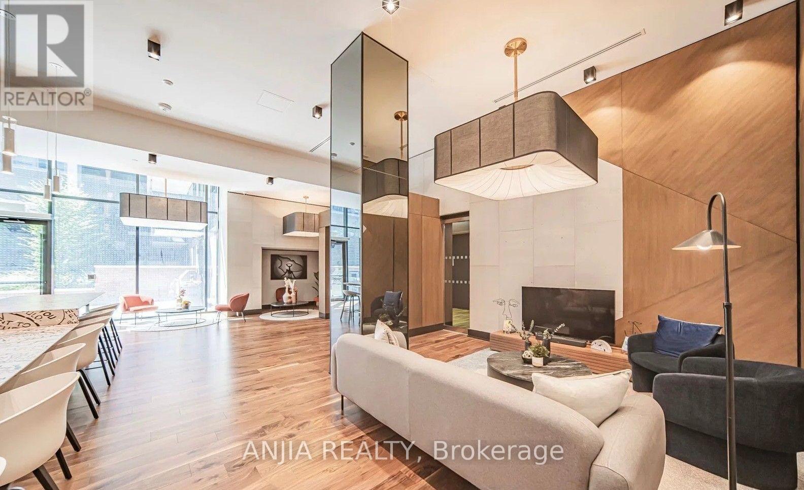 #1705 8119 BIRCHMOUNT ROAD - Image 44