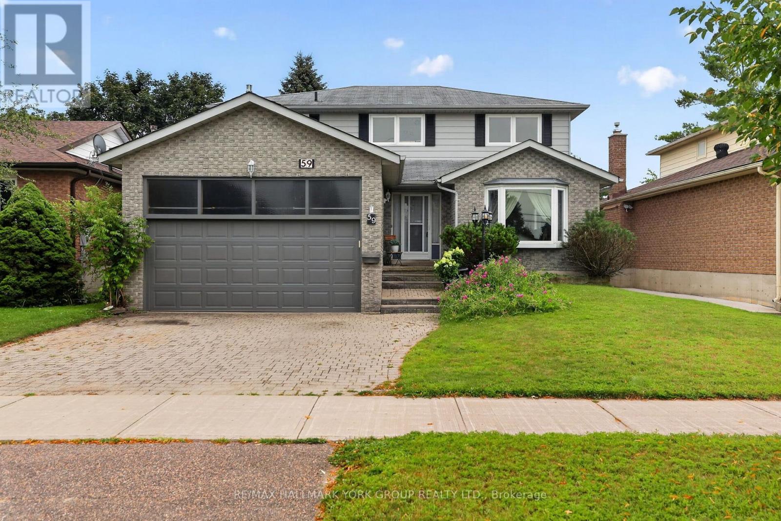 59 RIVERGLEN DRIVE