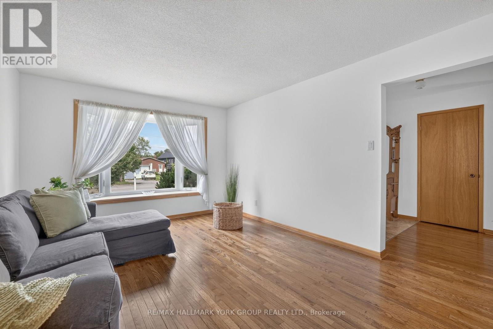 59 RIVERGLEN DRIVE - Image 23