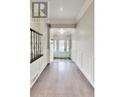 Living room - 148 Sand Road, East Gwillimbury, ON L9N1H9 Photo 6