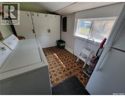 202 Irvine Street, Cut Knife, SK S0M0N0 Photo 11