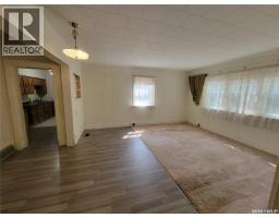 4pc Bathroom - 202 Irvine Street, Cut Knife, SK S0M0N0 Photo 6
