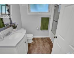 209 Douglas Avenue E, Regina, SK S4N1H4 Photo 21