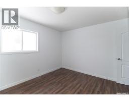 3pc Bathroom - 1400 Rothwell Street, Regina, SK S4N2B3 Photo 12