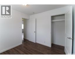 Bedroom - 1400 Rothwell Street, Regina, SK S4N2B3 Photo 8