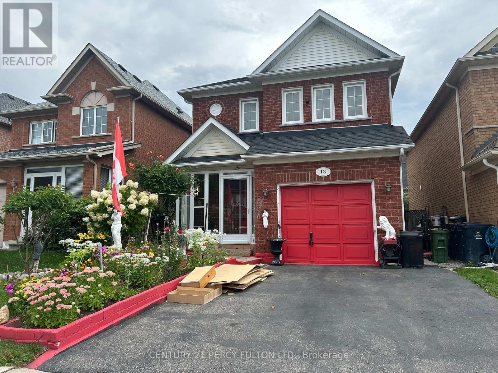 Photo of 13 Purdy Crescent