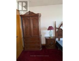 (main & Upper) - 2 Pepperwood Place, Brampton, ON L6S3R9 Photo 9