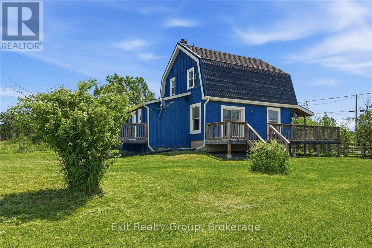 910 ROSEBUSH ROAD - Image 29