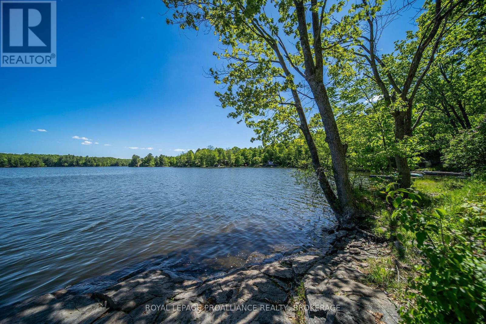 402 TROY LAKE ROAD - Image 43
