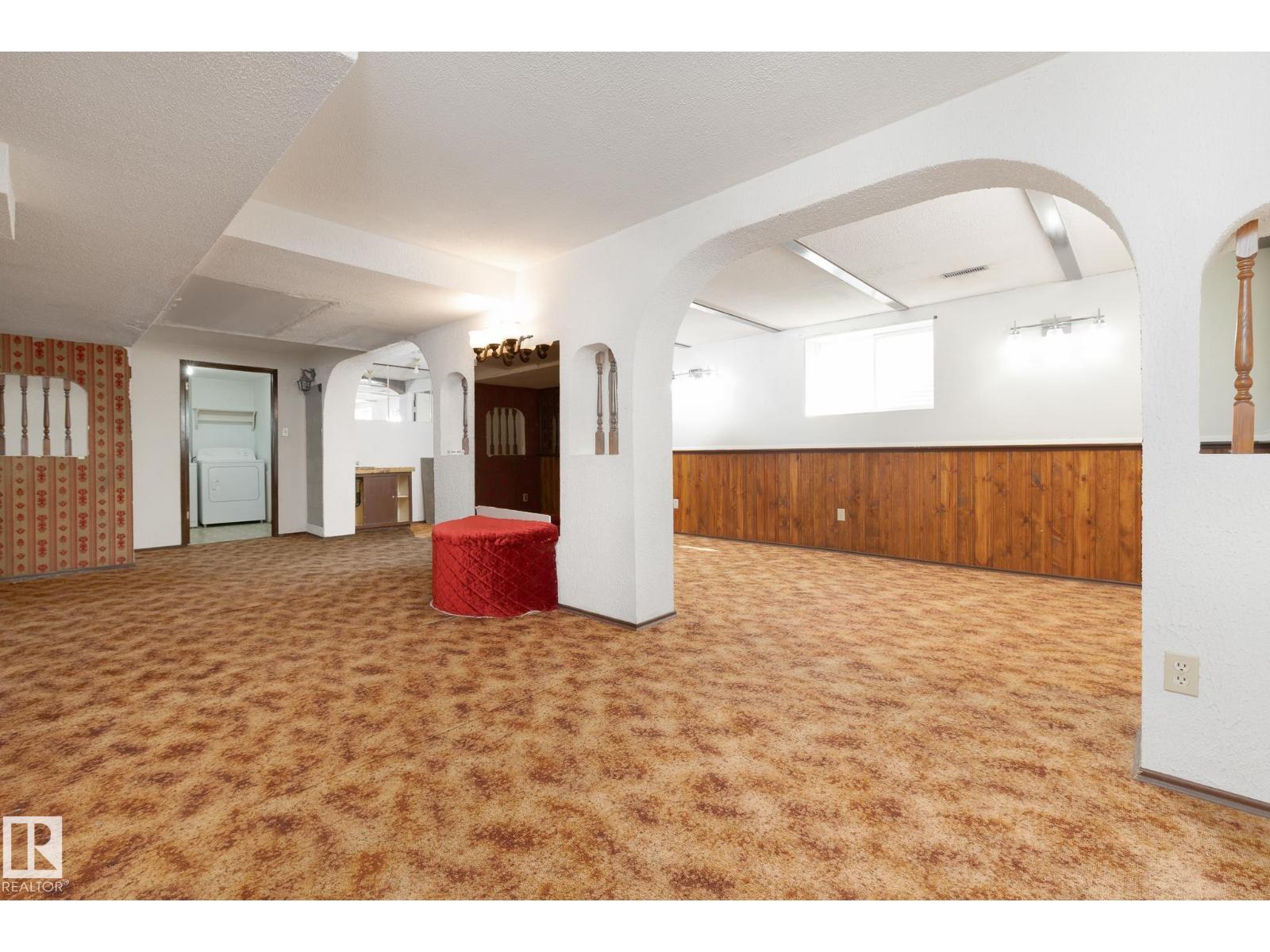 63 WAVERLEY CR - Image 34