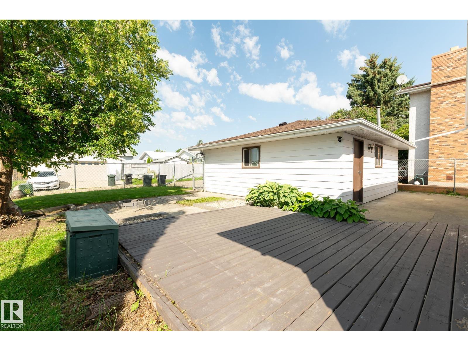 63 WAVERLEY CR - Image 48