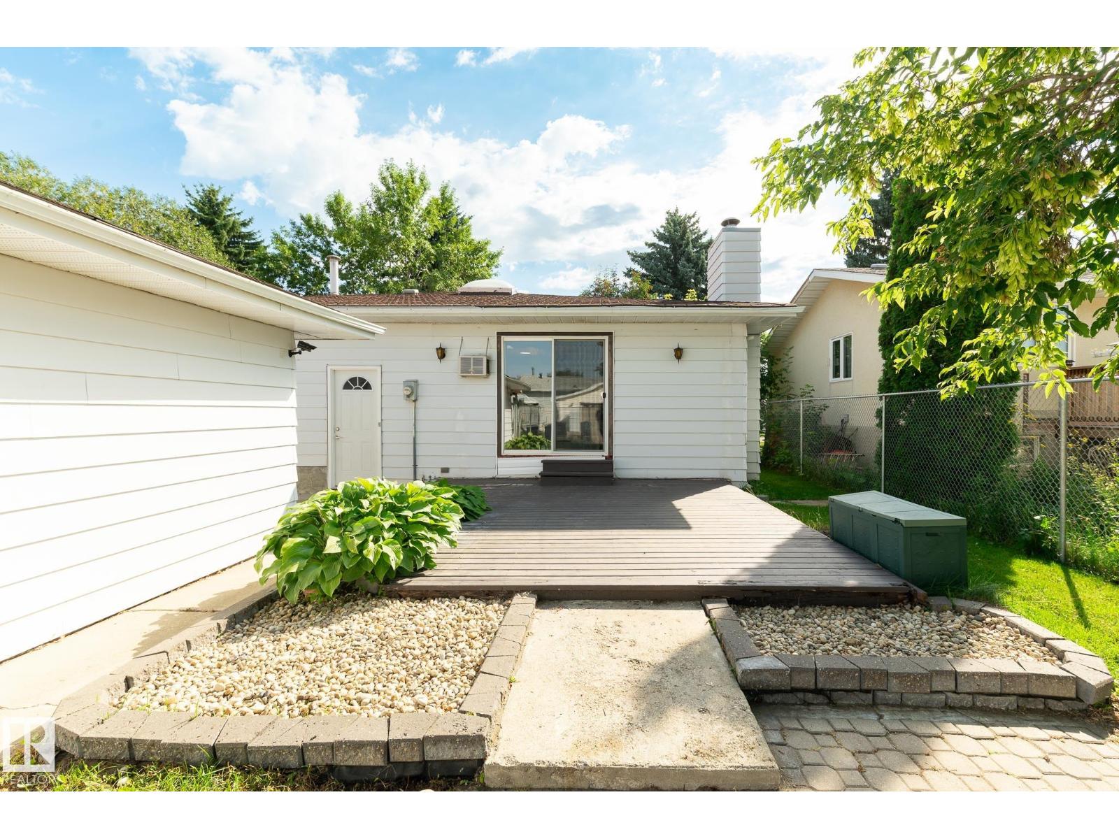 63 WAVERLEY CR - Image 51
