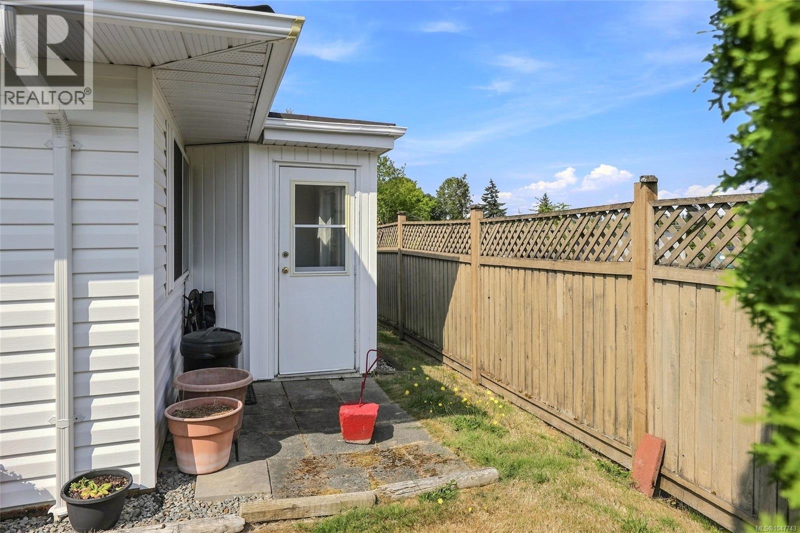6 441 Harnish Ave, Parksville