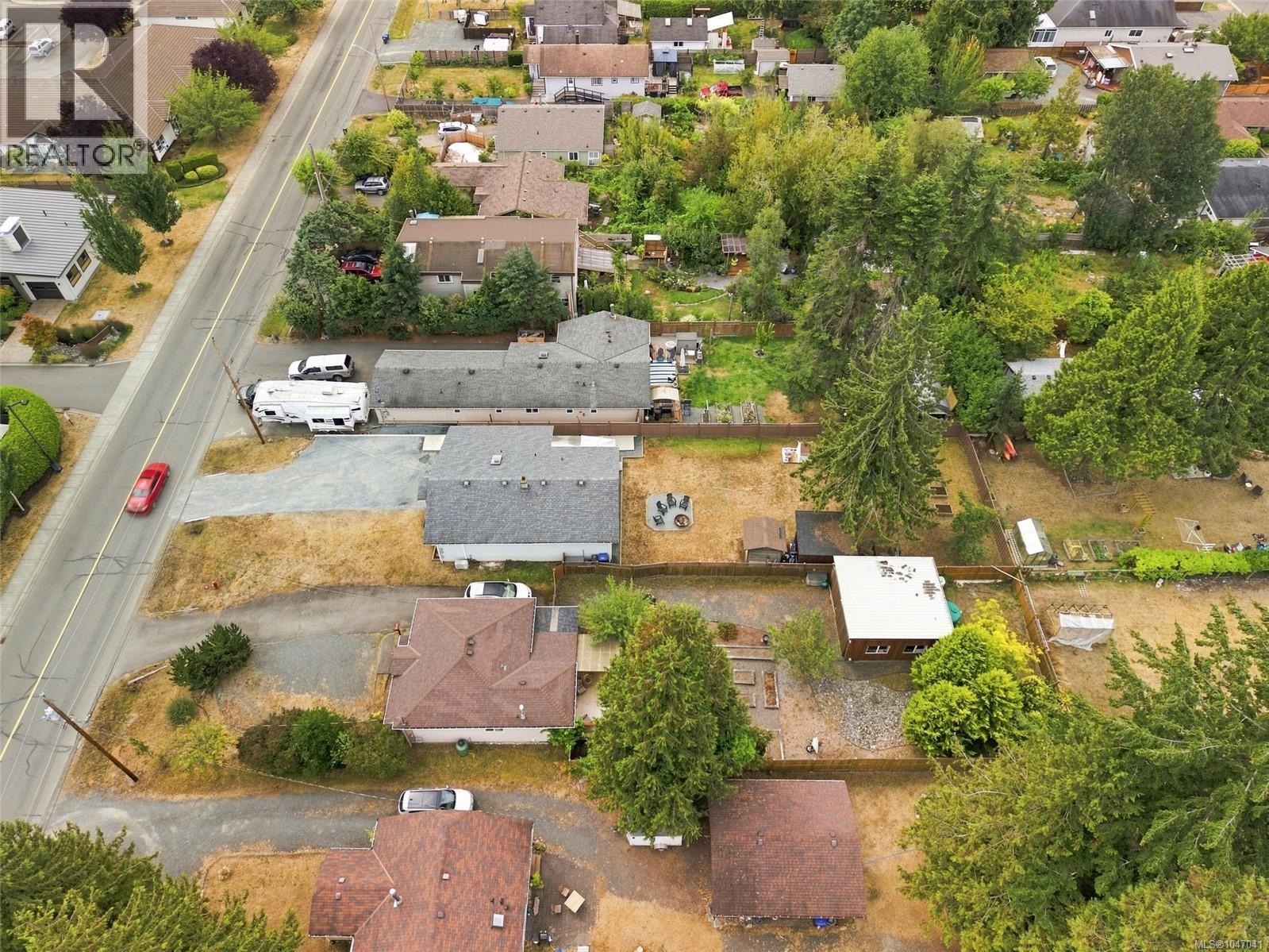 219 McVickers St - 49