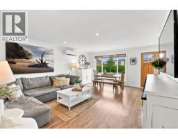 Primary Bedroom - 219 Mcvickers St, Parksville, BC V9P0B9 Photo 9