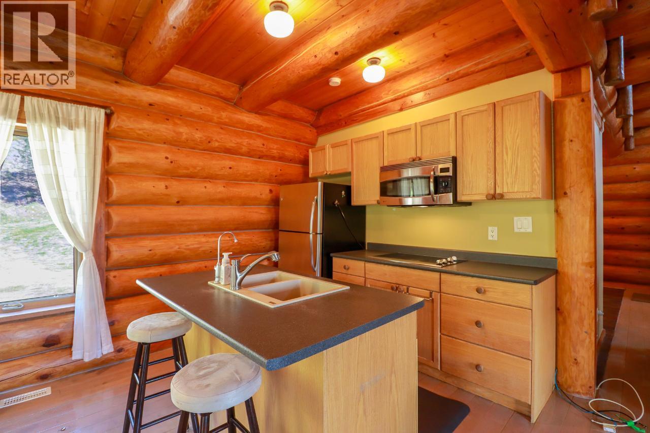 3901 Cottonwood Lane, Naramata