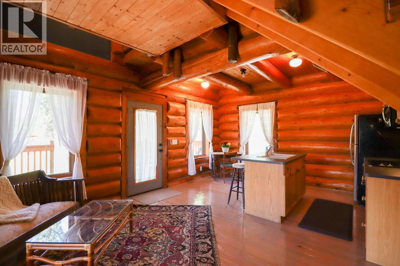 3901 Cottonwood Lane, Naramata