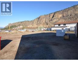 9716 Lenzi Street, Summerland, BC V0H1Z0 Photo 12