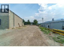 9716 Lenzi Street, Summerland, BC V0H1Z0 Photo 42