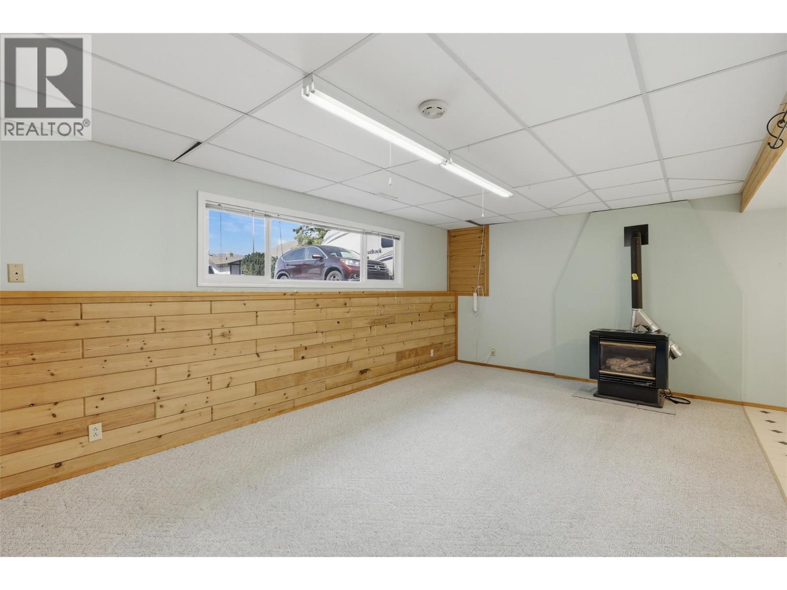 1594 Griffin Terrace - Image 28