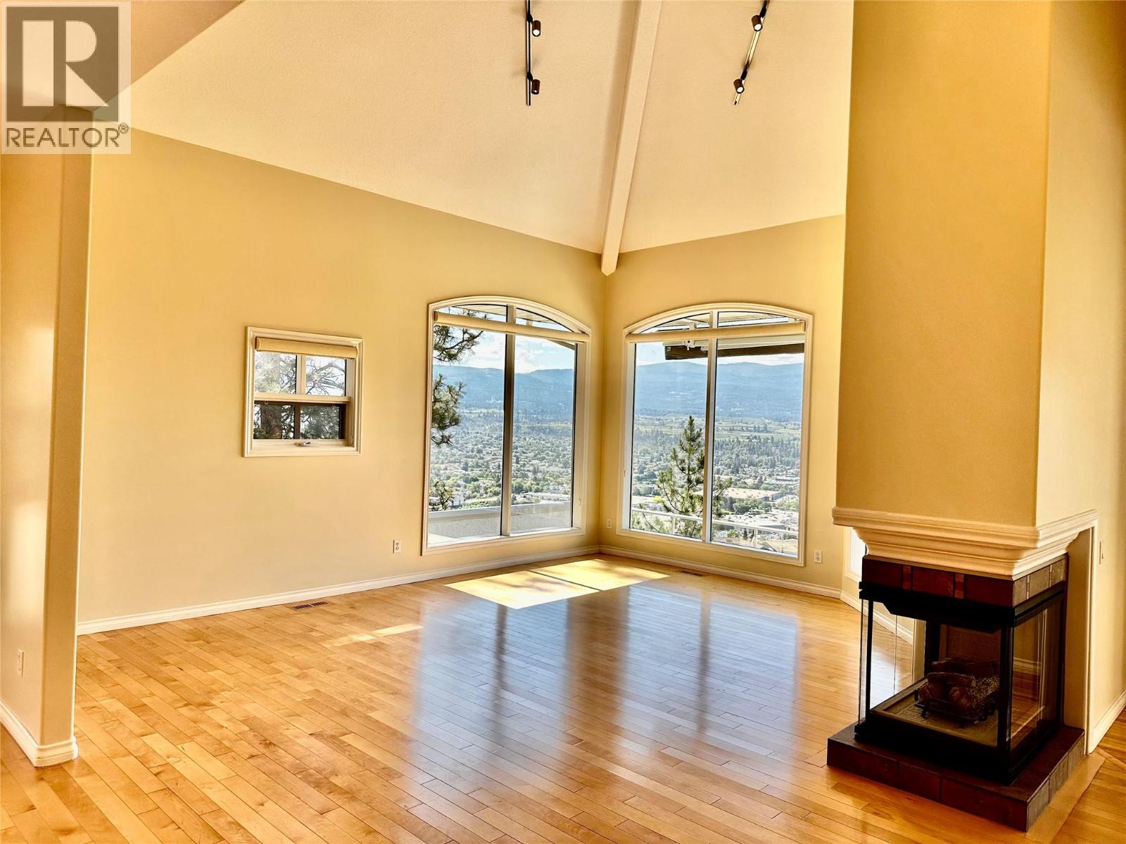 21 880 Christina Place, Kelowna
