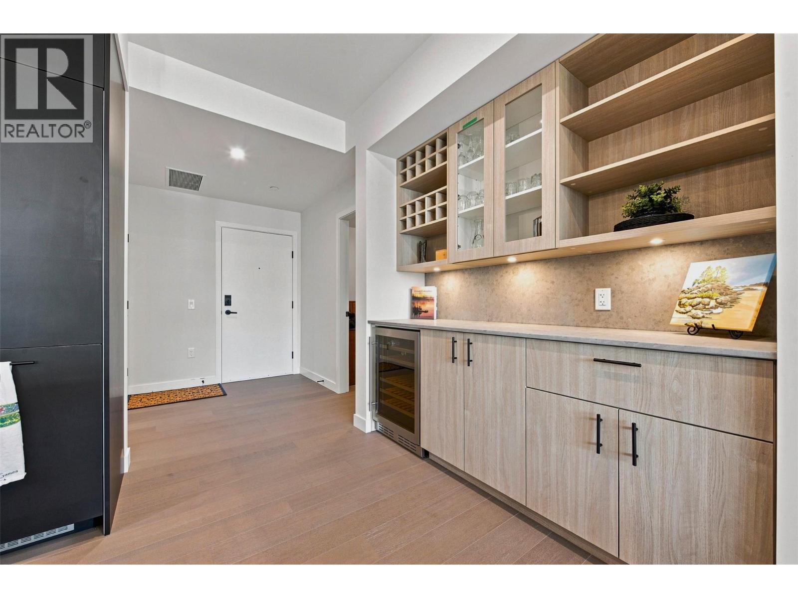 9652 Benchland Drive, Lake Country