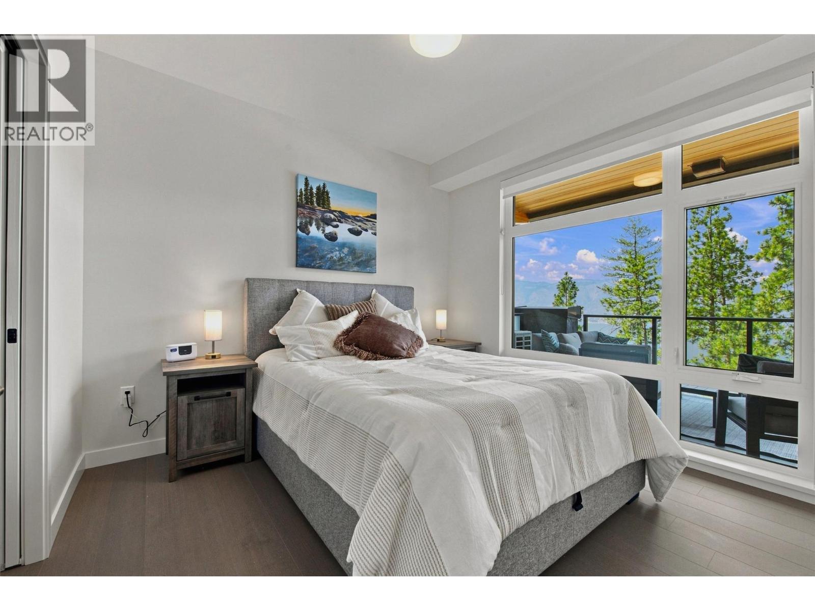 9652 Benchland Drive, Lake Country