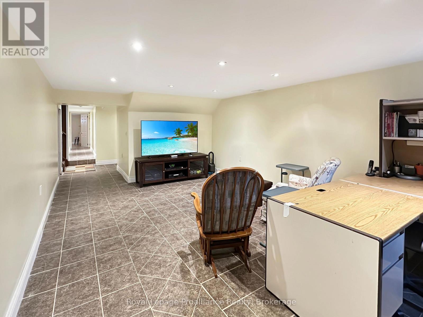 7 EASTWOOD PARK DRIVE - Image 28