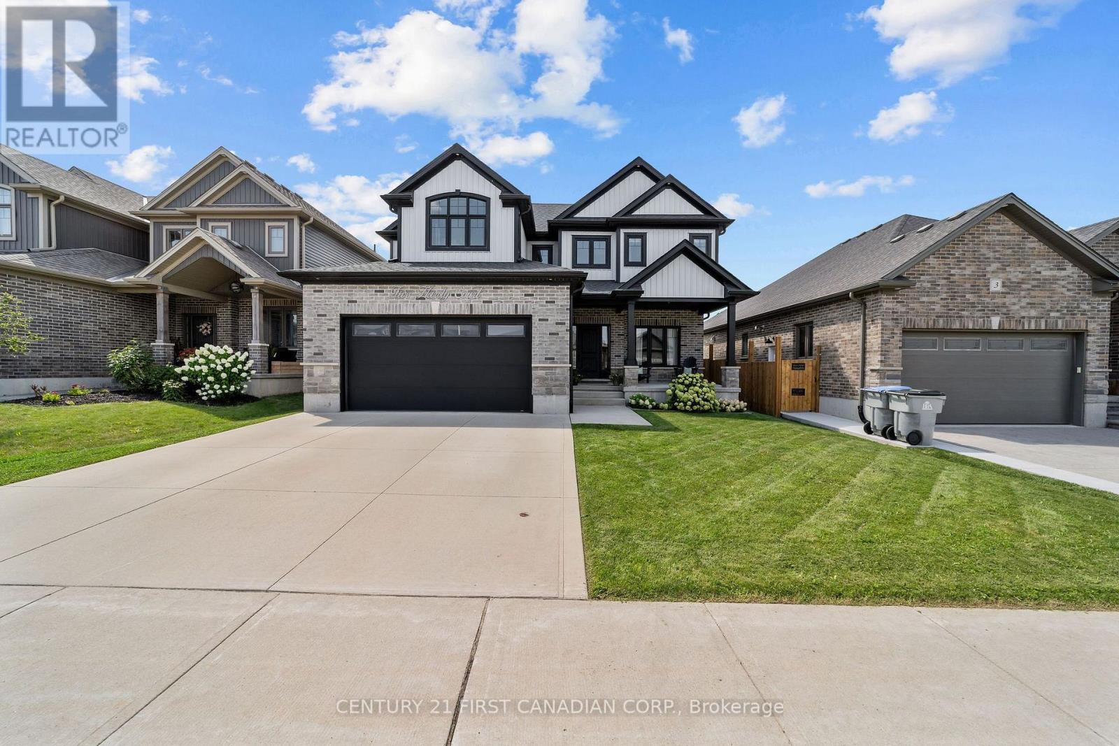 5 HARDY COURT