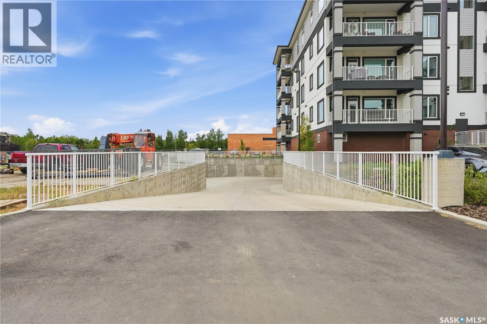 #216 3589 Evans COURT - Image 33