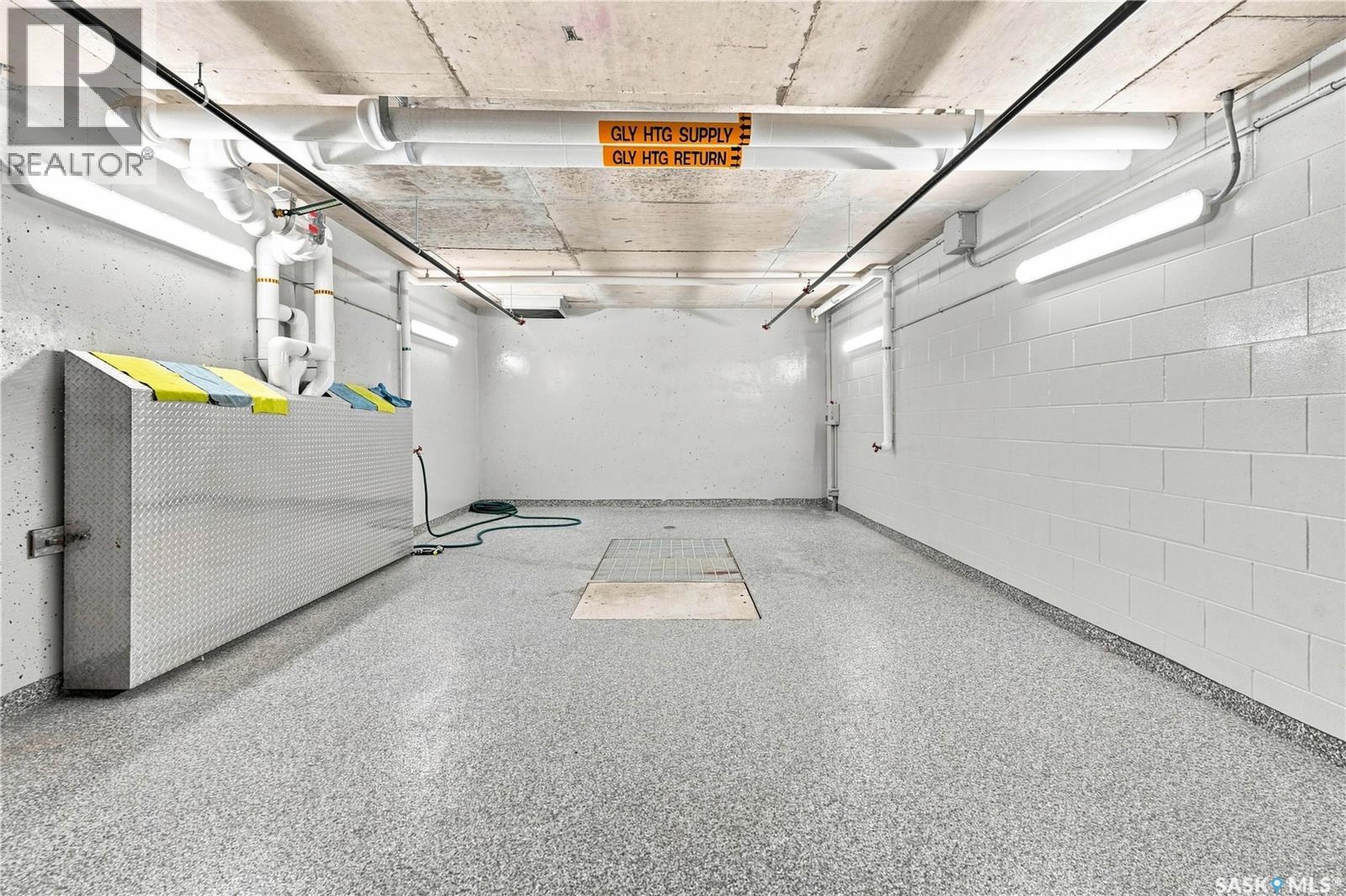 #216 3589 Evans COURT - Image 31