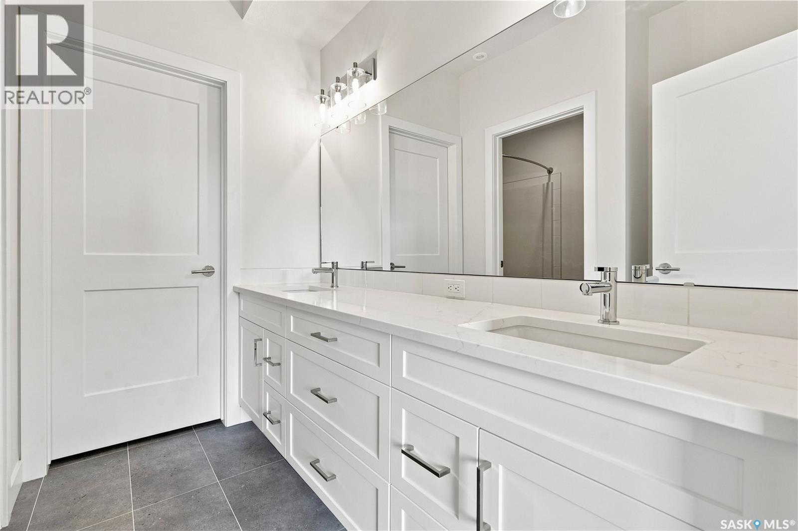 #216 3589 Evans COURT - Image 14