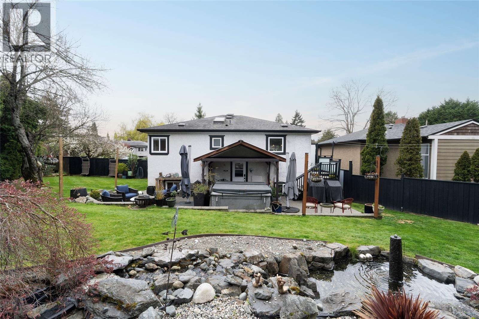 870 Pendene Pl