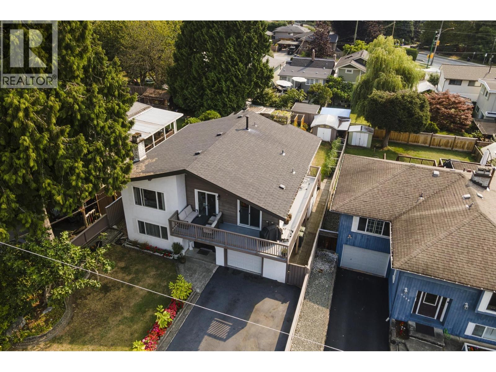 3466 UPTON ROAD, North Vancouver