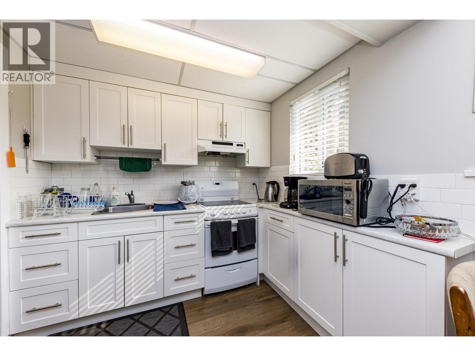 3466 UPTON ROAD, North Vancouver