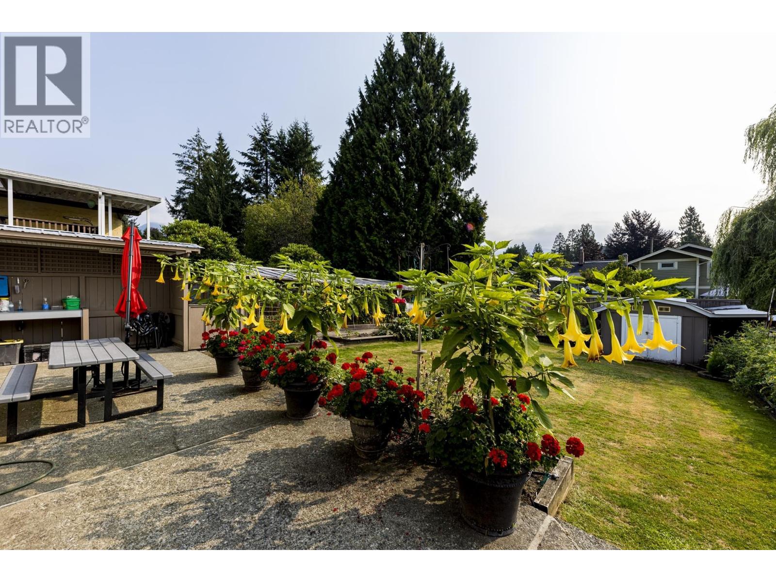 3466 UPTON ROAD, North Vancouver