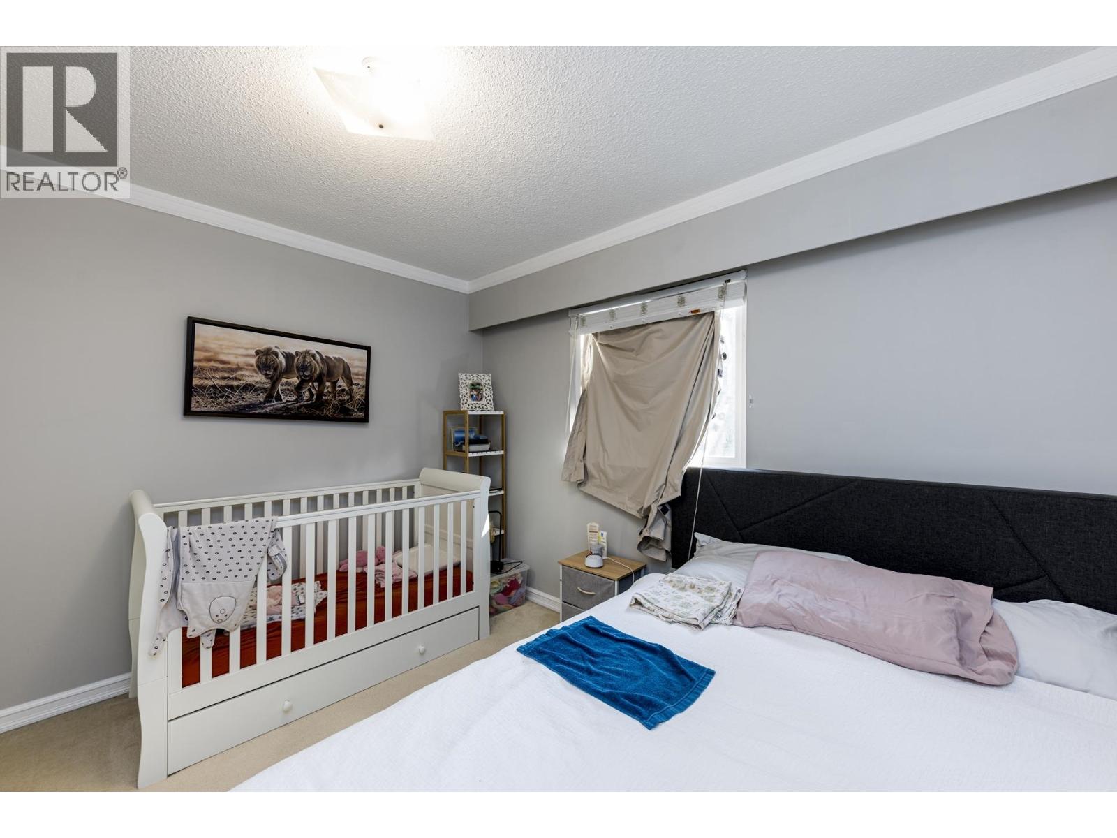 3466 UPTON ROAD, North Vancouver