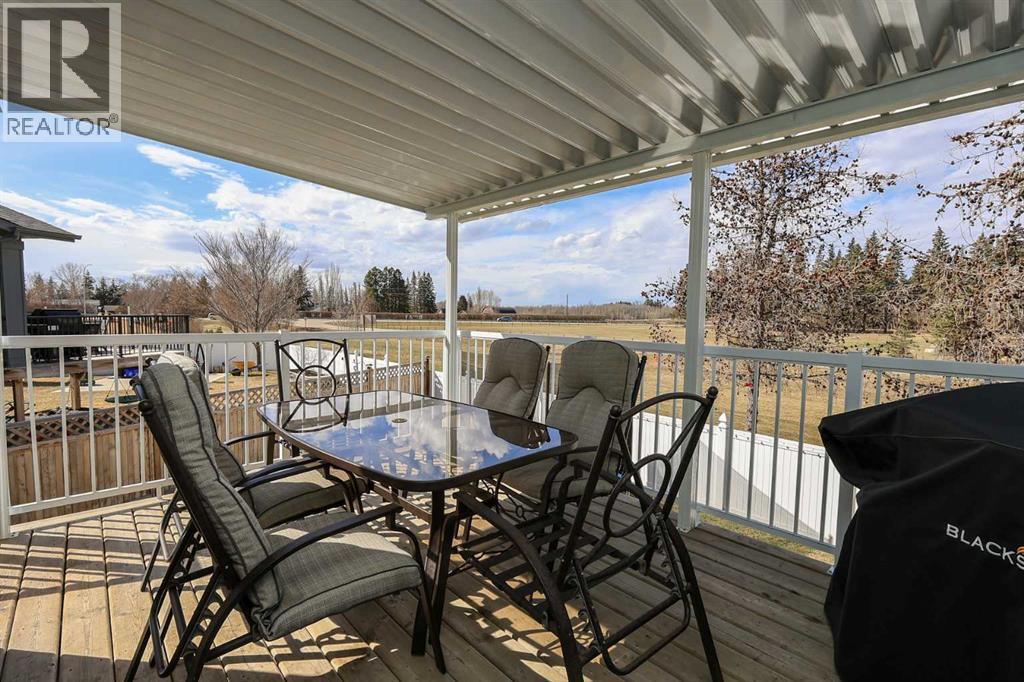 Listing photo – 137 Coachman Way, Blackfalds