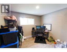 Laundry room - 4922 Scott Avenue, Terrace, BC V8G2B8 Photo 11