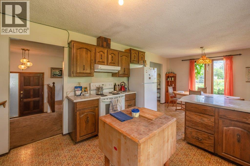 294 ROAD 18 Road, Oliver