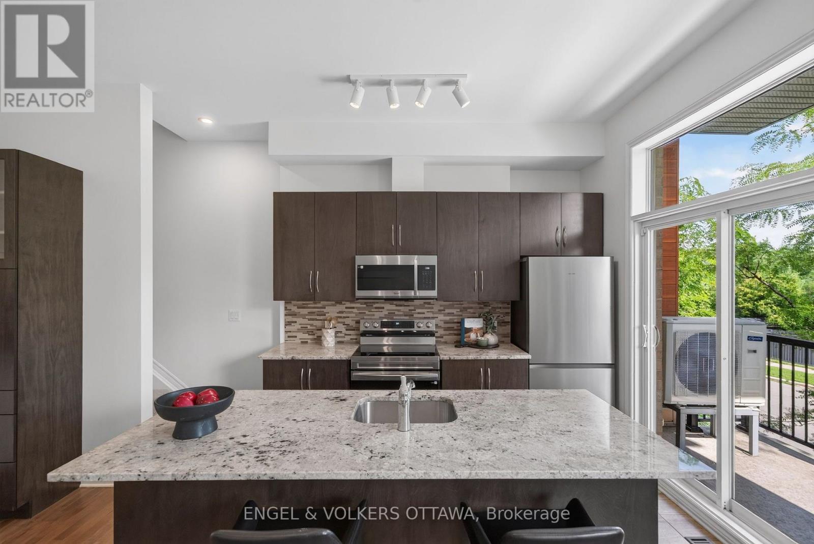 3652 DOWNPATRICK ROAD - Image 18