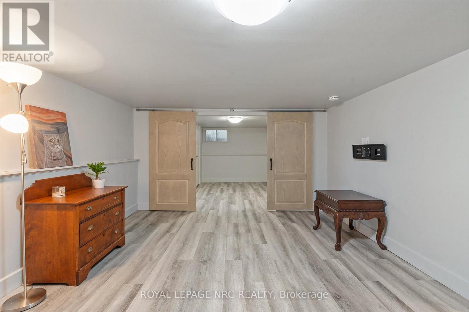 210 ONTARIO STREET - 24