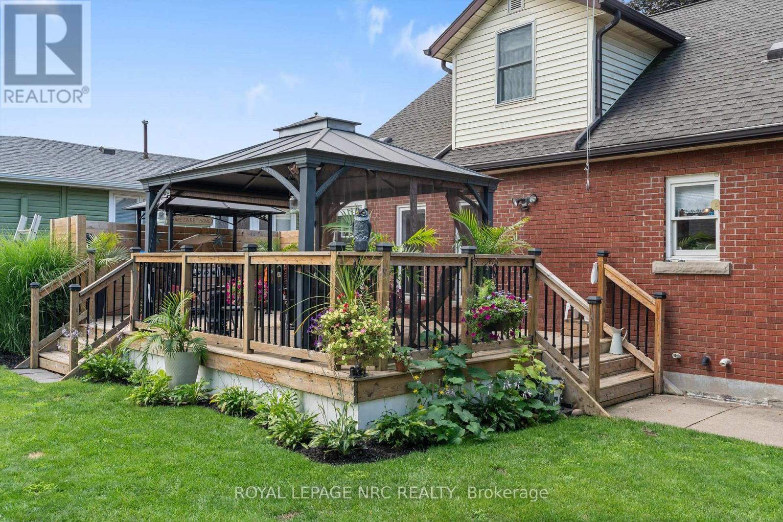 210 ONTARIO STREET - Image 32