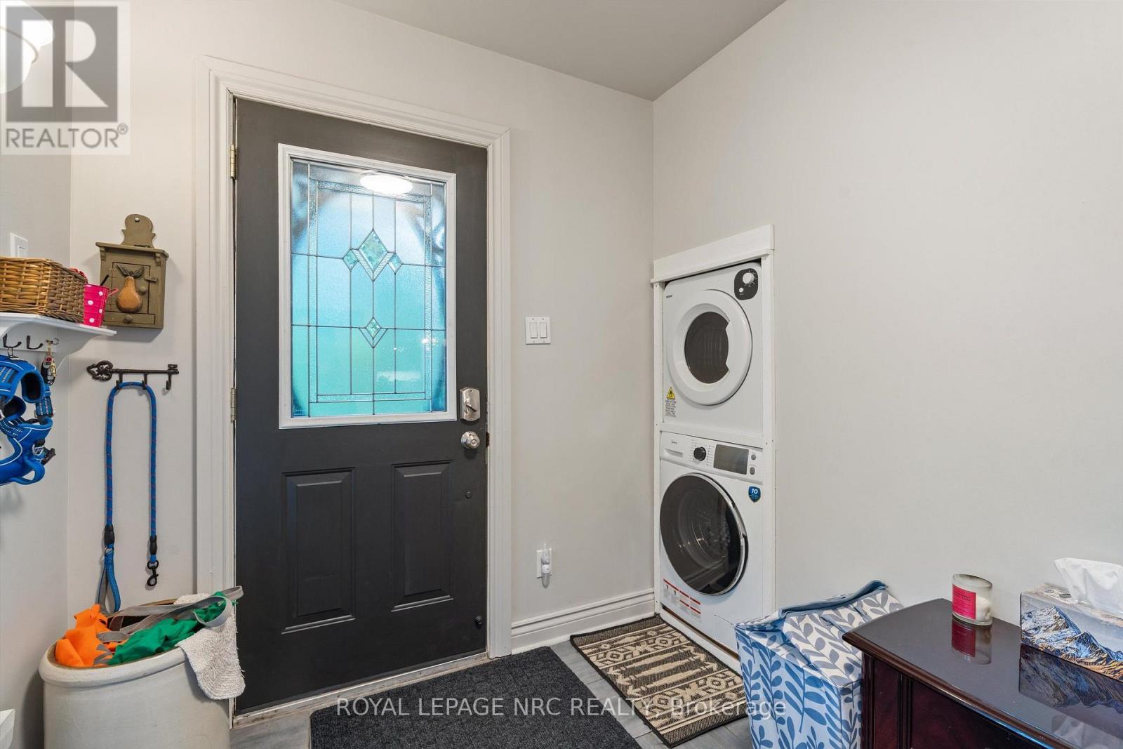 210 ONTARIO STREET - Image 5