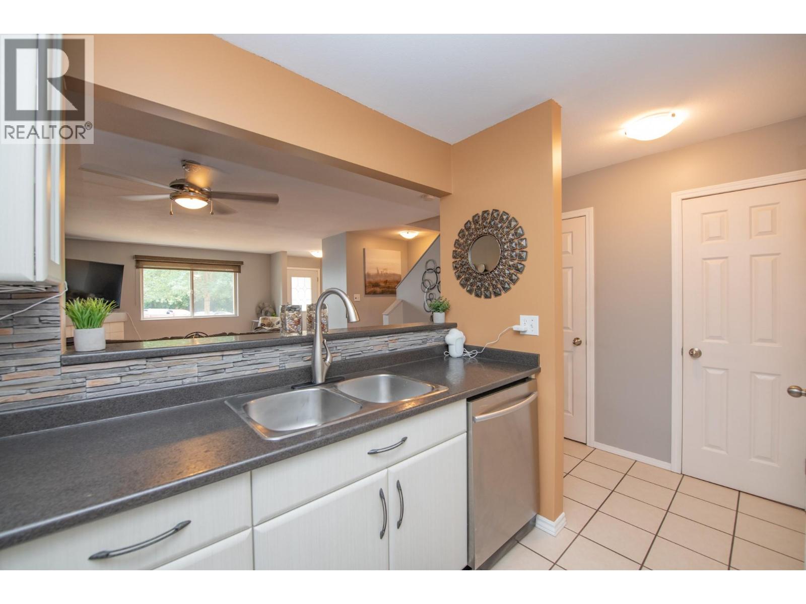 1607 43 Avenue Unit# 202, Vernon
