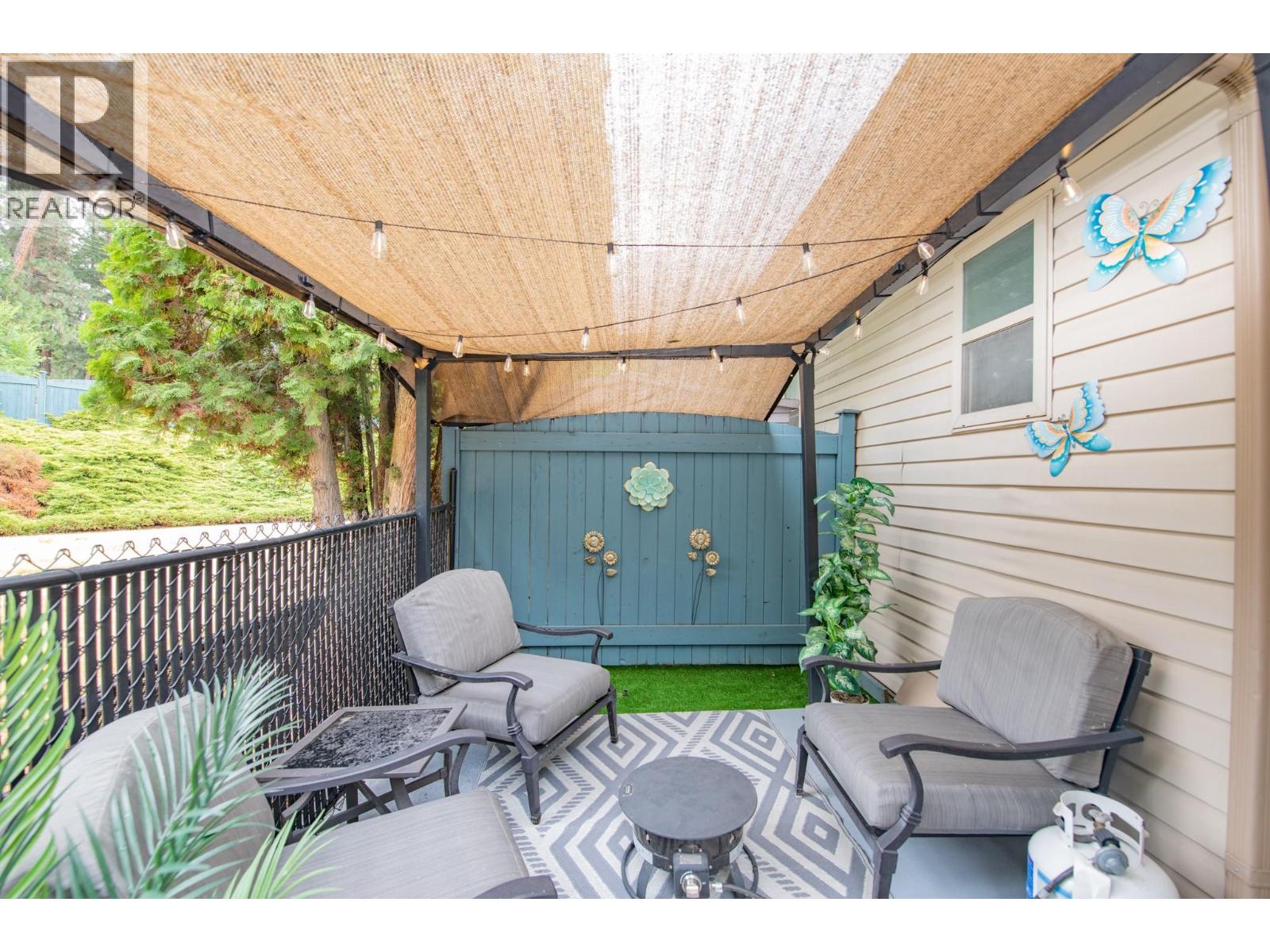 #202 1607 43 Avenue - 35
