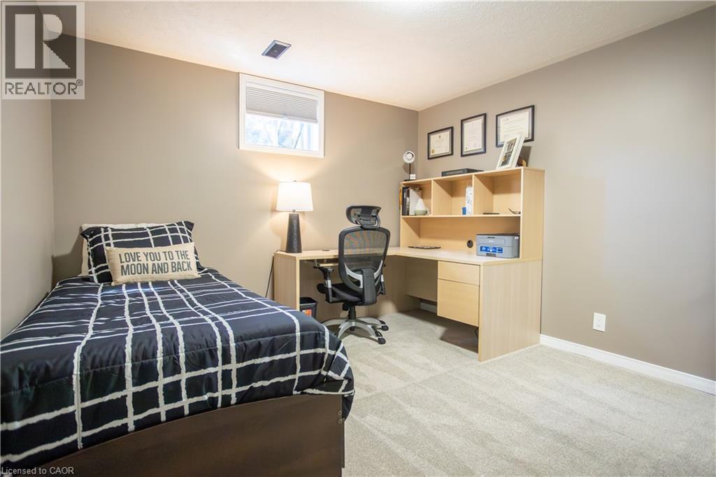 536 ST ANDREW Street - 17