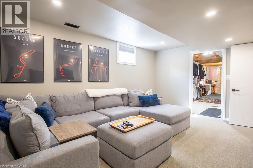 536 ST ANDREW Street - 21